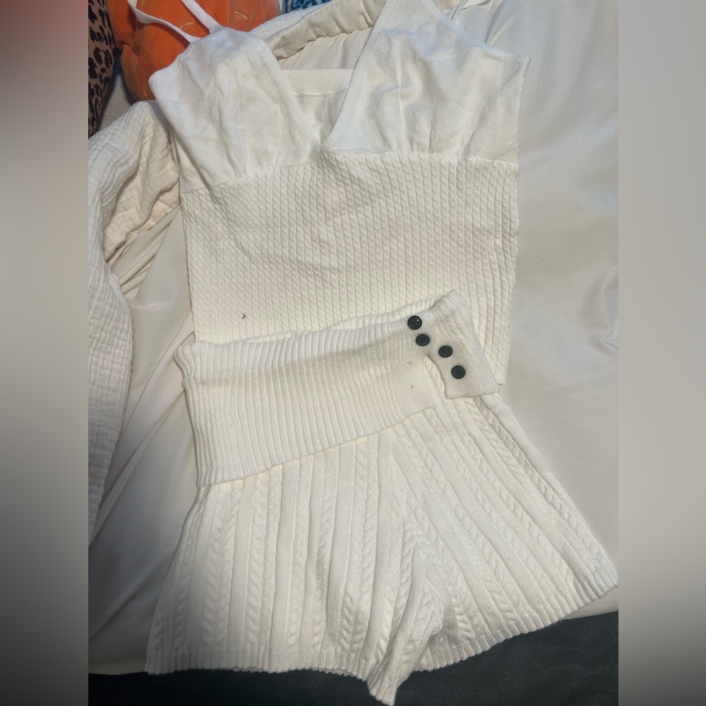 Matching sweater set - Picture 1 of 2